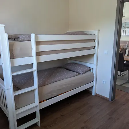 Appartement Zum Hoernauer *